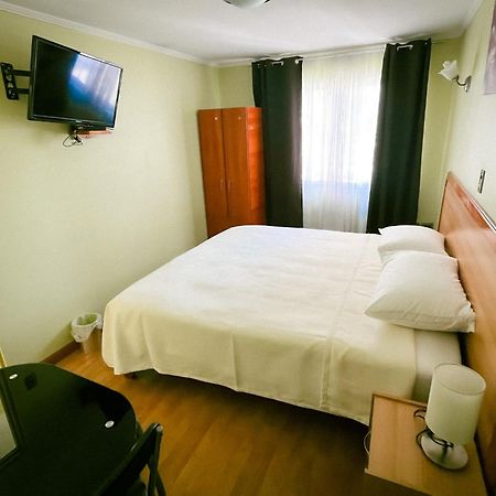 Hostal Sol Del Pacifico Iquique Ngoại thất bức ảnh