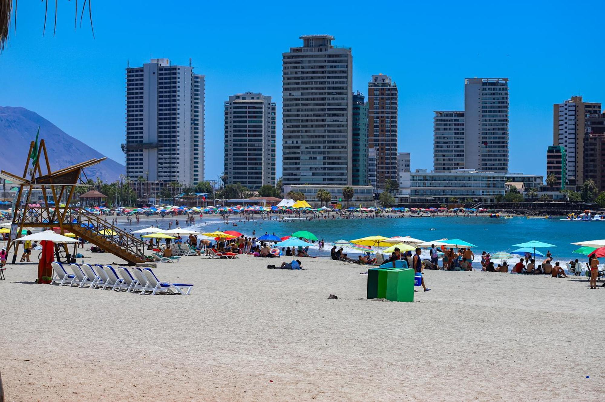 Hostal Sol Del Pacifico Iquique Ngoại thất bức ảnh
