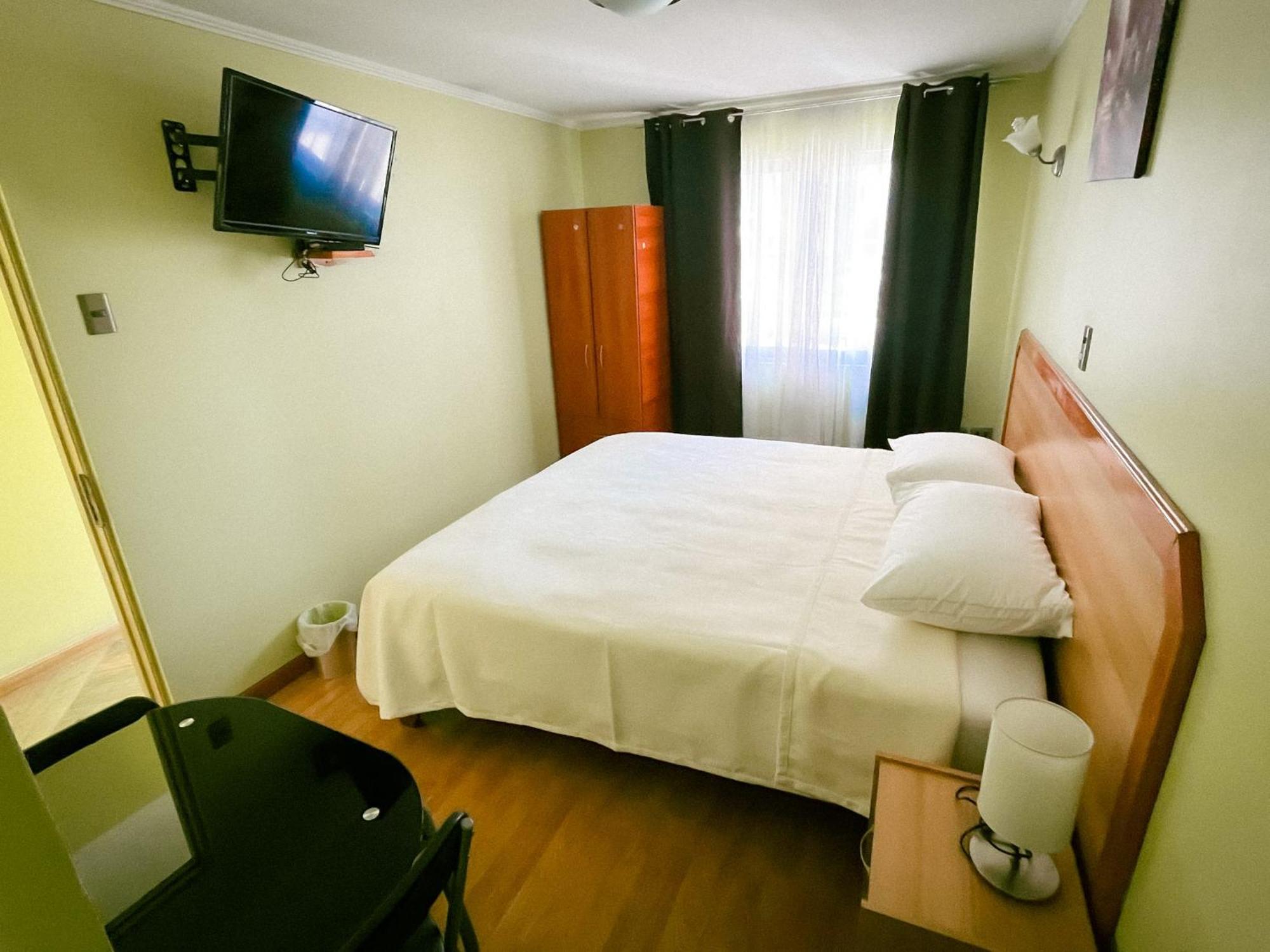Hostal Sol Del Pacifico Iquique Ngoại thất bức ảnh