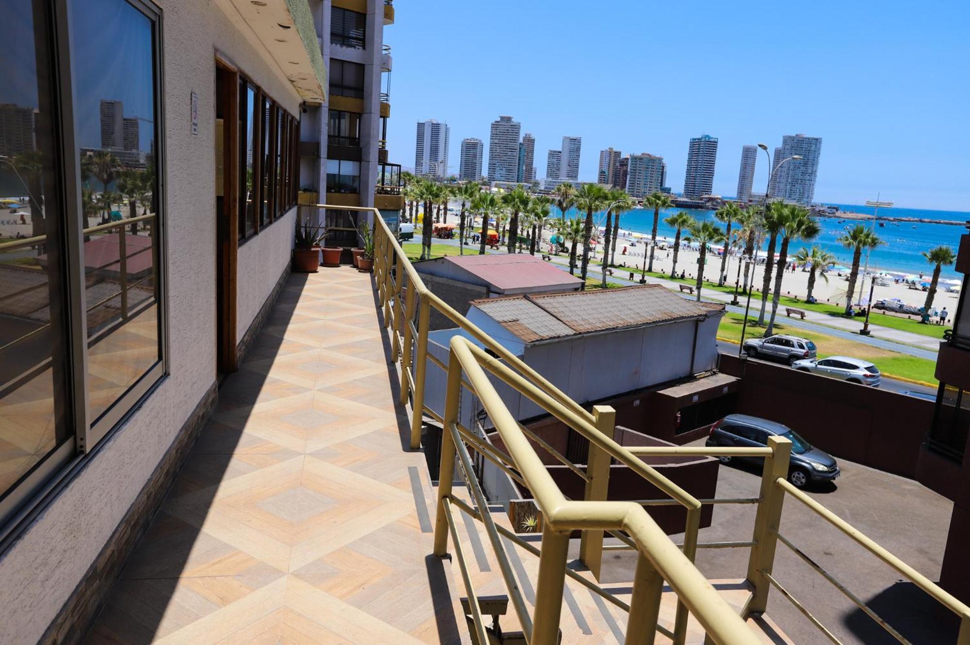 Hostal Sol Del Pacifico Iquique Ngoại thất bức ảnh