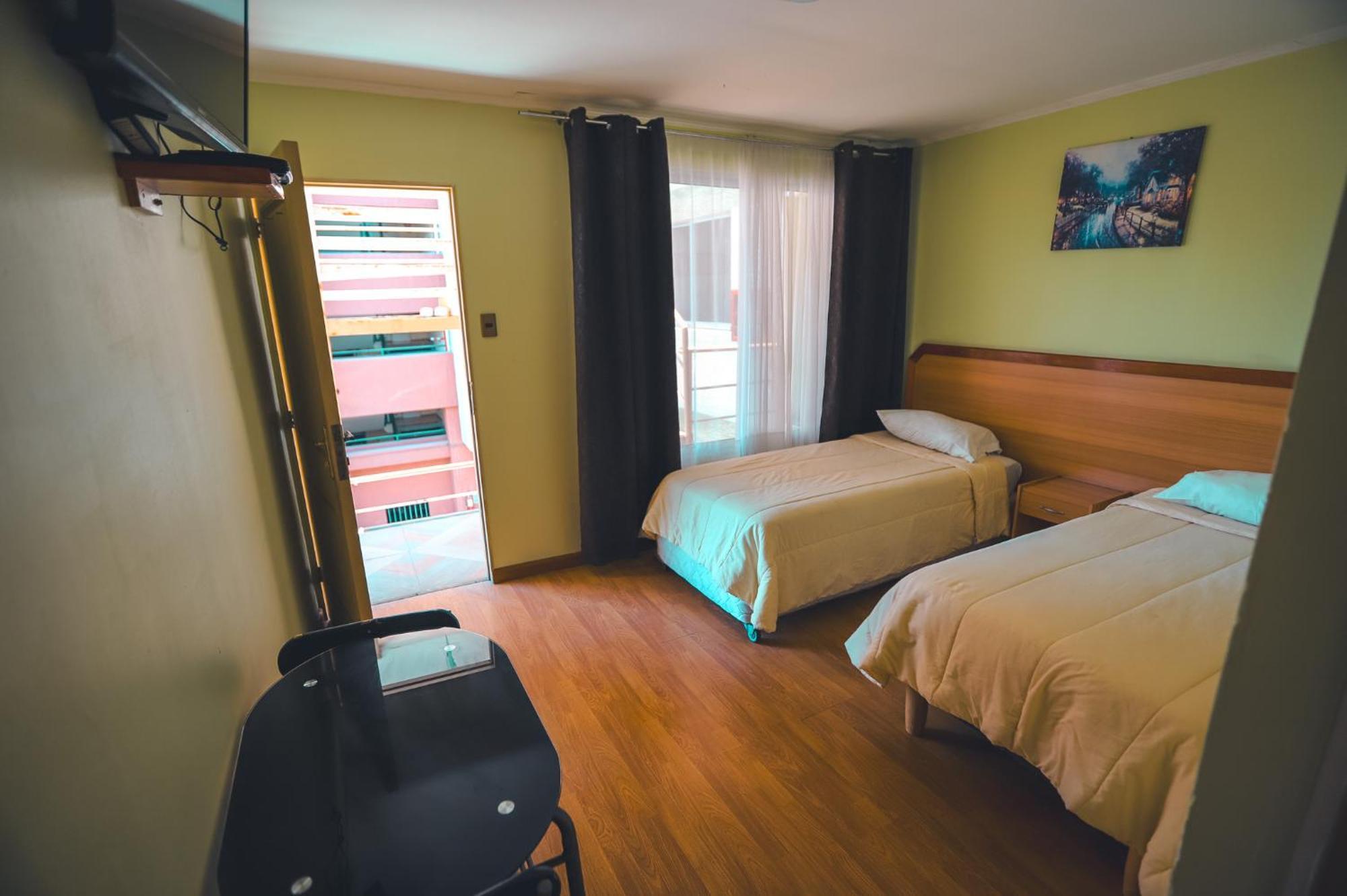 Hostal Sol Del Pacifico Iquique Ngoại thất bức ảnh